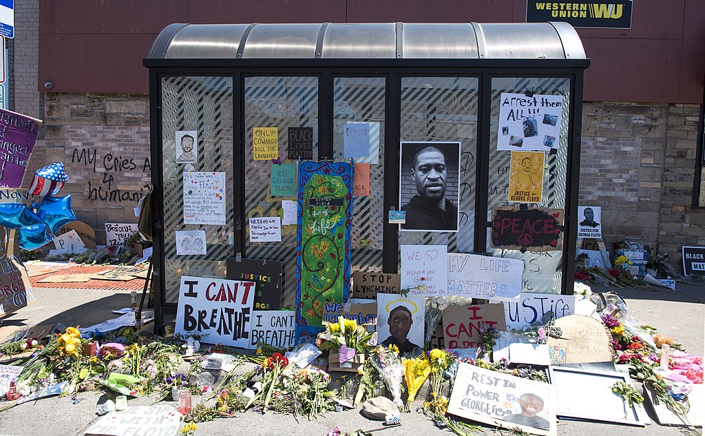 Photo of a memorial to George Floyd at Chicago Ave and 38th St in Minneapolis, MN